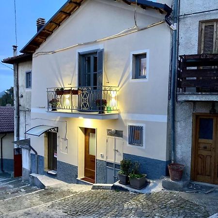 タリアコッツォ Piccola Dimora Accogliente E Molto Panoramicaヴィラ エクステリア 写真
